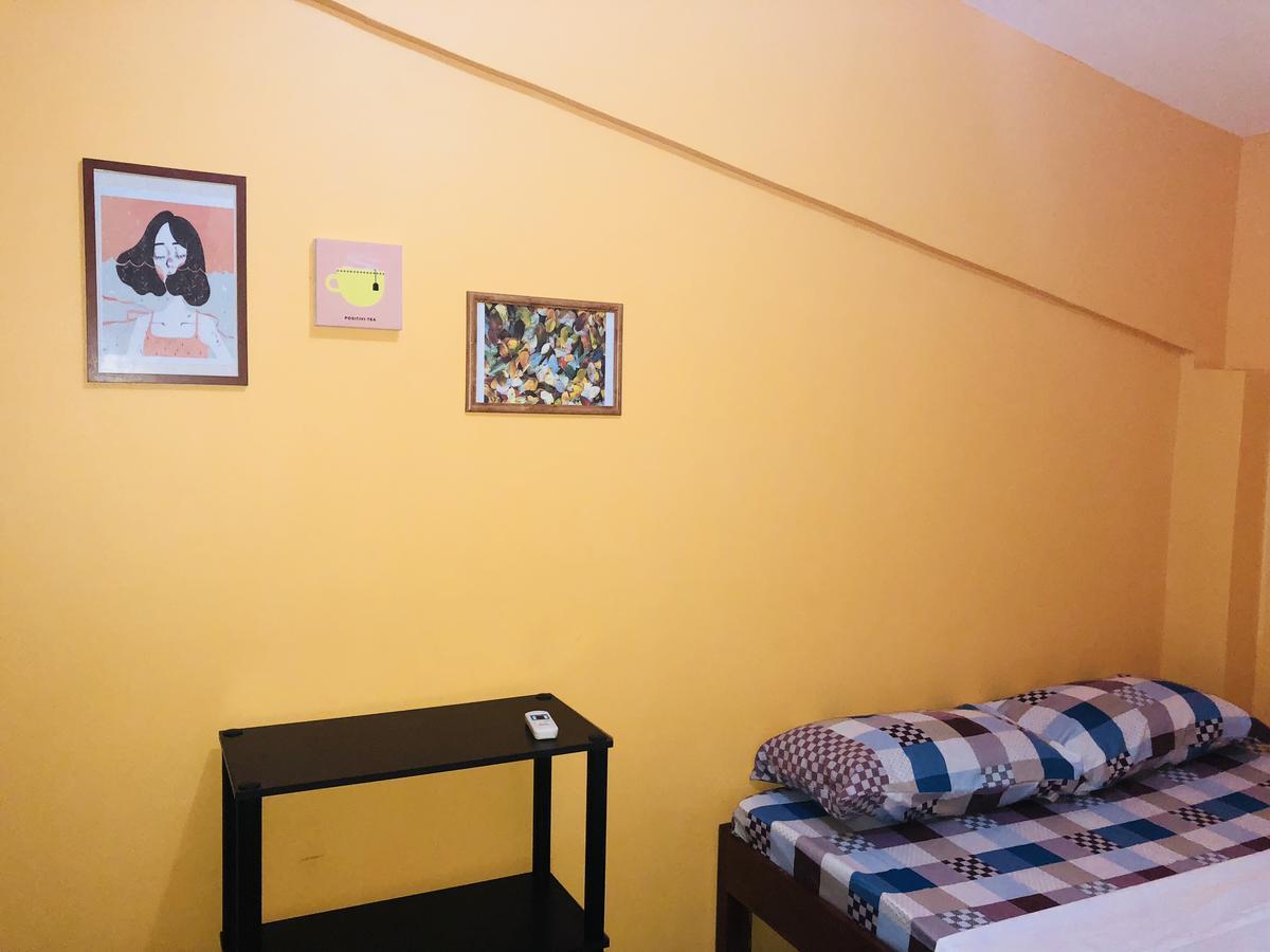 Colors Boutique Hostel Puerto Princesa Bagian luar foto